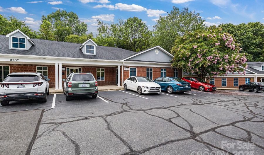 8037 Corporate Center Dr, Charlotte, NC 28226 - 0 Beds, 0 Bath