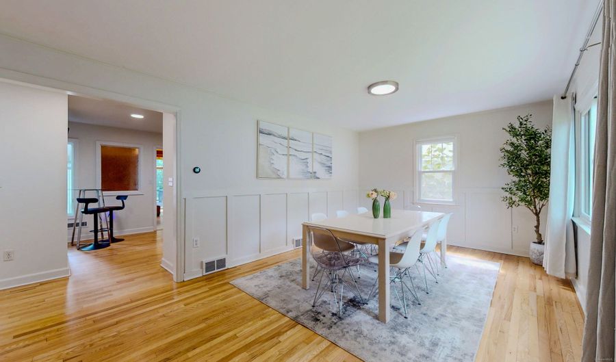 4 Highland Ave, Bethel, CT 06801 - 2 Beds, 2 Bath