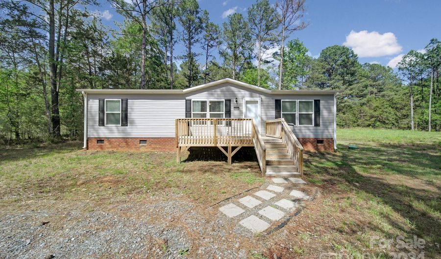 5946 Shirley Rd, Fort Lawn, SC 29714 - 3 Beds, 2 Bath