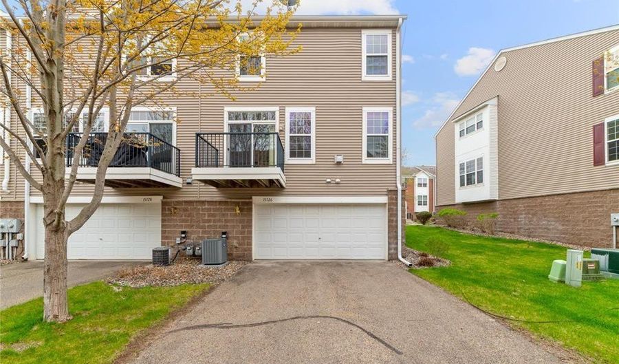 15726 Frisian Ln, Apple Valley, MN 55124 - 4 Beds, 4 Bath