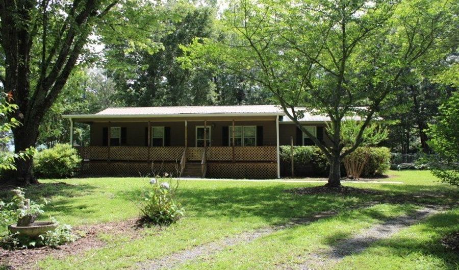 1571 Highway 341, Barnesville, GA 30204 - 3 Beds, 2 Bath