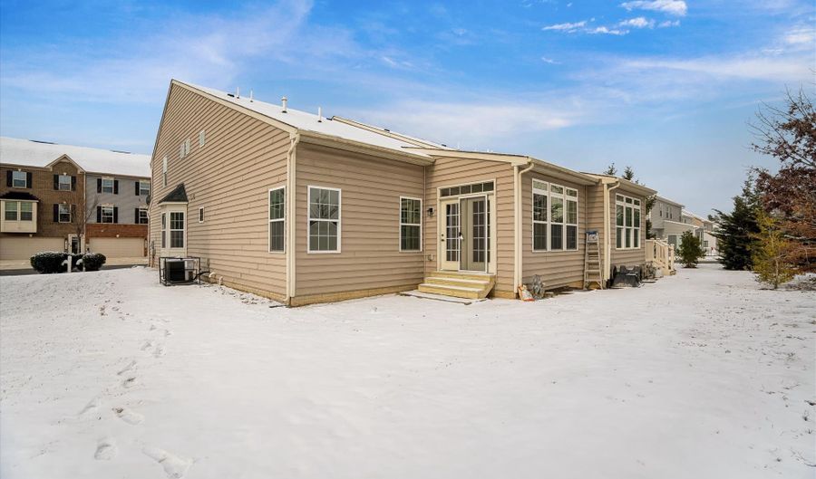 16702 TORTOLA Dr, Accokeek, MD 20607 - 3 Beds, 3 Bath