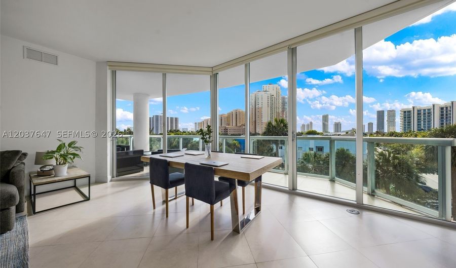 3131 NE 188th St 2-506, Aventura, FL 33180 - 2 Beds, 3 Bath
