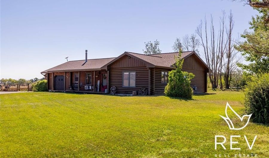 40 Absoraka Dr, Cody, WY 82414 - 3 Beds, 2 Bath