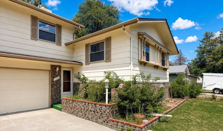 1345 Miramonte Ct, Broomfield, CO 80020 - 4 Beds, 3 Bath