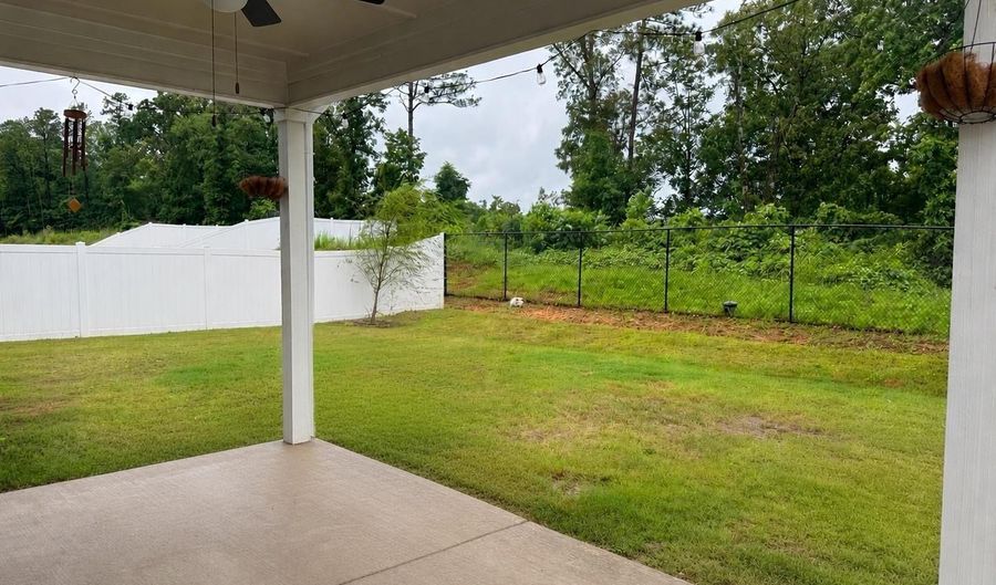 1096 GADWALL Dr, Alabaster, AL 35007 - 5 Beds, 3 Bath