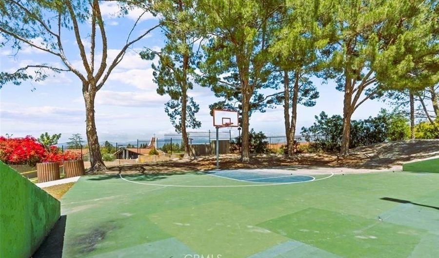23366 El Reposa, Aliso Viejo, CA 92656 - 3 Beds, 2 Bath