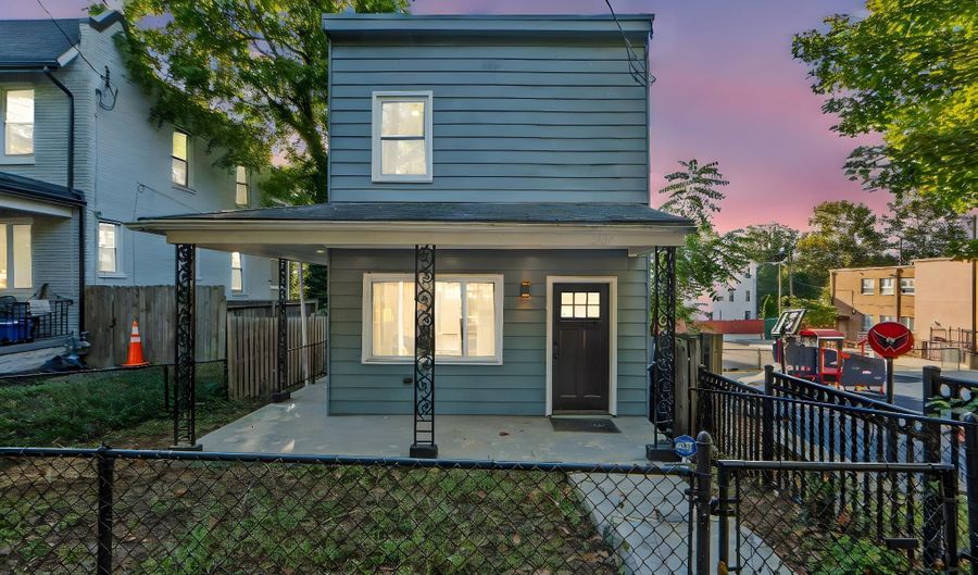 3618 MARTIN LUTHER KING JR Ave SE, Washington, DC 20032 - 3 Beds, 2 Bath