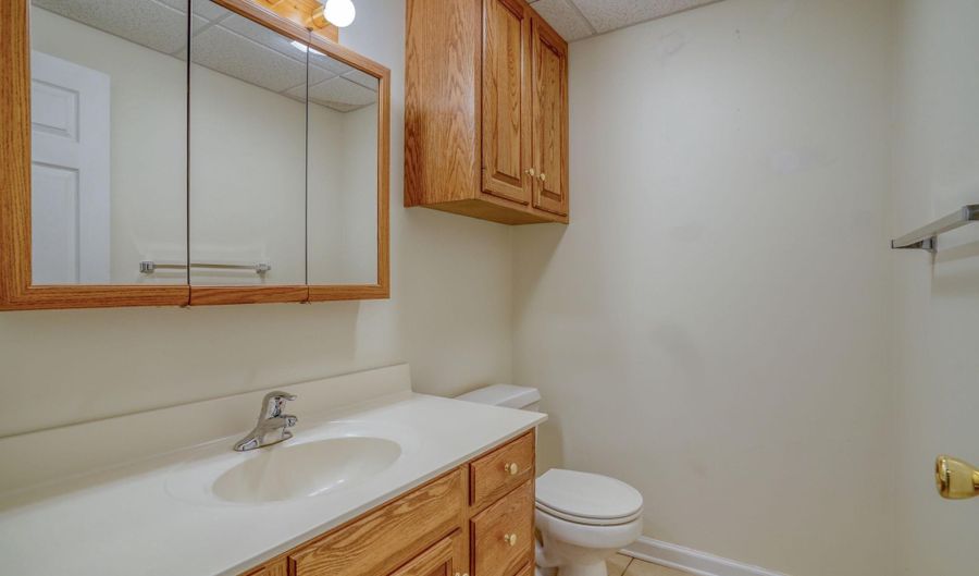 205 SCARLET Cir, Dover, DE 19904 - 4 Beds, 6 Bath