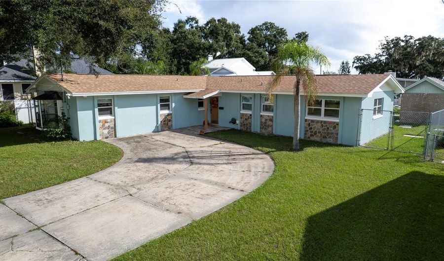 6421 STOCKBRIDGE Ave, Belle Isle, FL 32809 - 3 Beds, 2 Bath