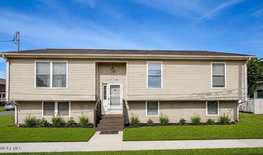 1619 E St, Belmar, NJ 07719 - 3 Beds, 2 Bath