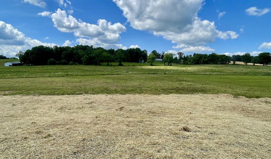 275 Greenwood Rd, Afton, TN 37616 - 3 Beds, 2 Bath