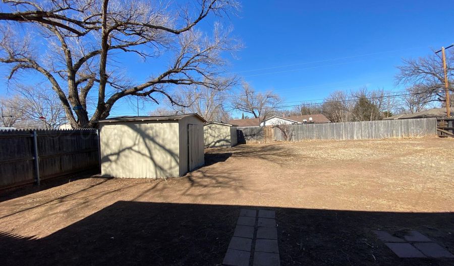 5206 Floyd Ave, Amarillo, TX 79106 - 3 Beds, 2 Bath