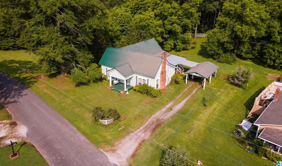 580 3RD St, Ashland, AL 36251 - 2 Beds, 1 Bath