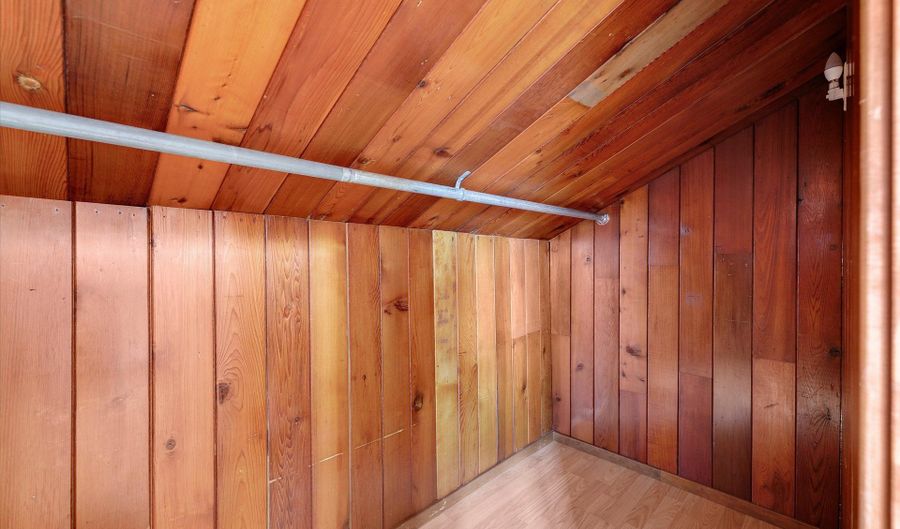 11500 SW DENNEY Rd, Beaverton, OR 97008 - 3 Beds, 2 Bath