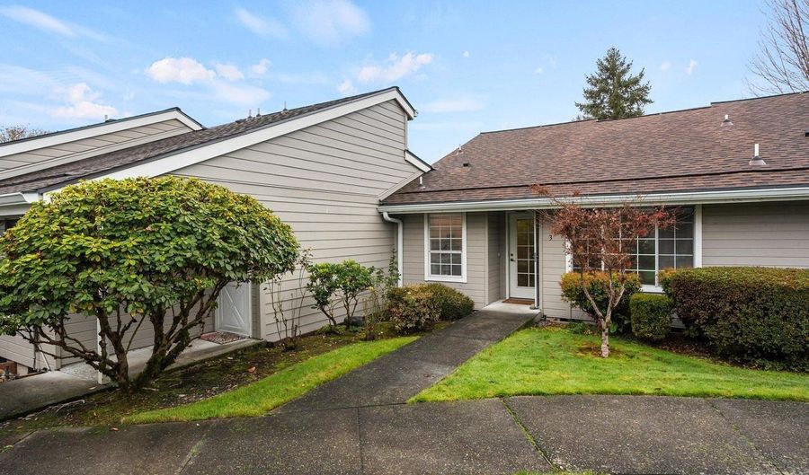 13775 SW SCHOLLS FERRY Rd 3, Beaverton, OR 97008 - 2 Beds, 1 Bath