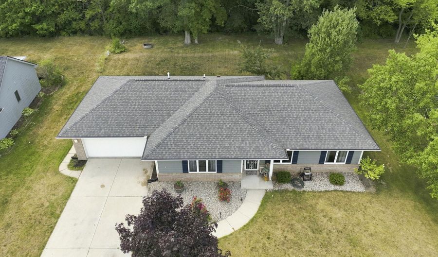 2301 LaForge Ln, Auburn, IN 46706 - 3 Beds, 2 Bath