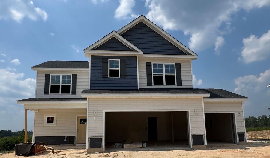 222 Ashley Heights Dr, Aberdeen, NC 28315 - 4 Beds, 3 Bath
