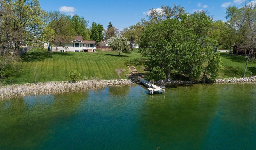 124 Bethesda St NW, Alexandria, MN 56308 - 3 Beds, 2 Bath