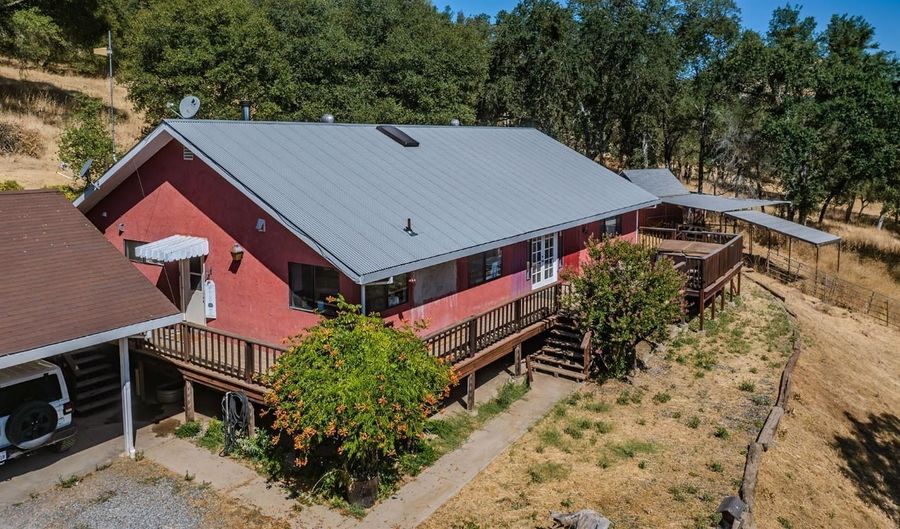 7190 Pool Station Rd, Angels Camp, CA 95222 - 3 Beds, 3 Bath