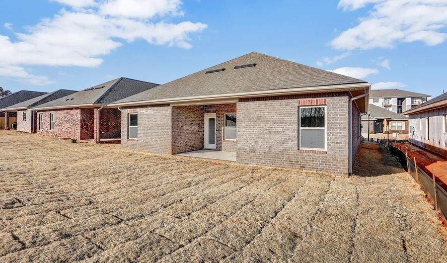 636 Lombard Dr, Boiling Springs, SC 29316 - 4 Beds, 2 Bath