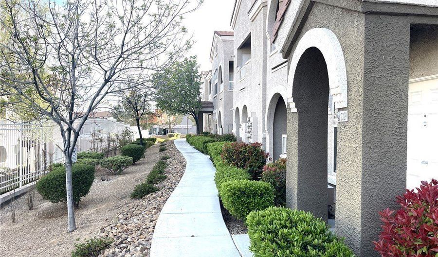 10001 Peace Way 1327, Las Vegas, NV 89147 - 1 Beds, 1 Bath