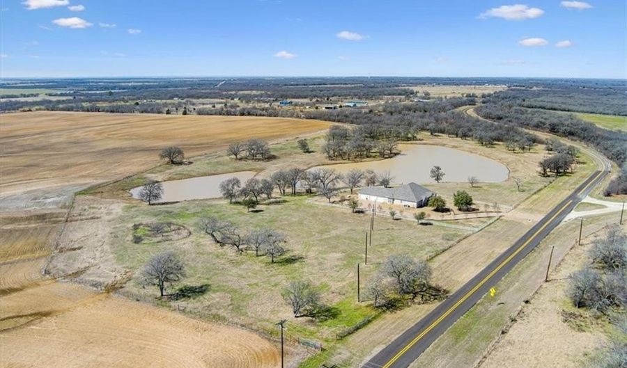 1001 FM 3370, Aquilla, TX 76622 - 3 Beds, 3 Bath