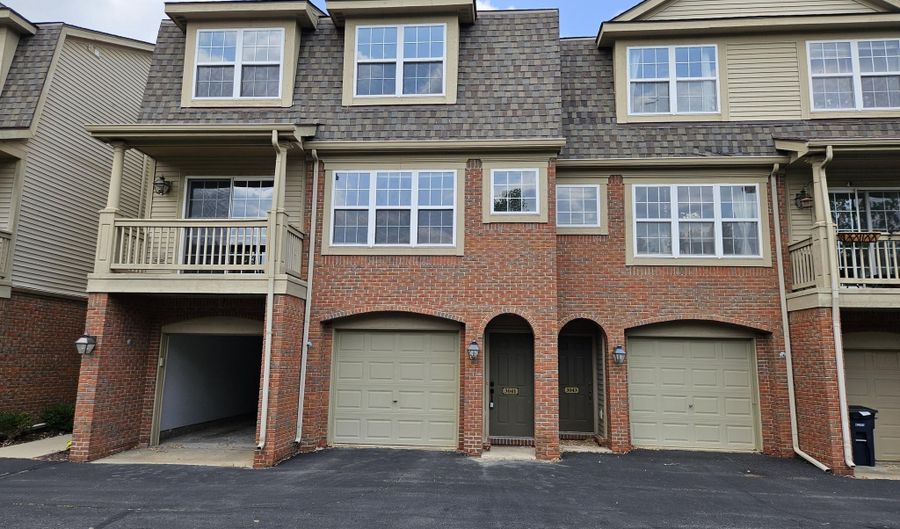 3041 Barclay Way, Ann Arbor, MI 48105 - 2 Beds, 3 Bath