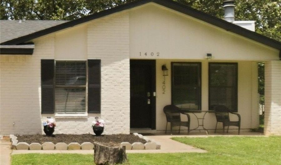 1402 N St, Barling, AR 72923 - 3 Beds, 2 Bath