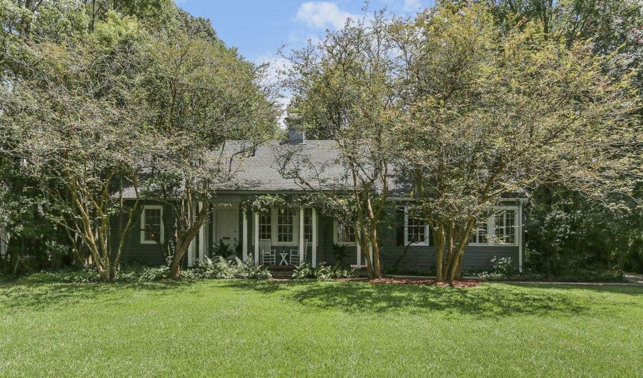 4332 Claycut Rd, Baton Rouge, LA 70806 - 3 Beds, 4 Bath
