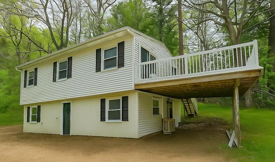 52 Hillside Ave, Bartlett, NH 03812 - 3 Beds, 2 Bath