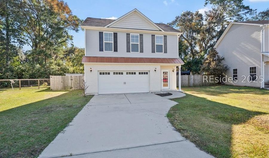 29 Spearmint Cir, Beaufort, SC 29906 - 4 Beds, 3 Bath