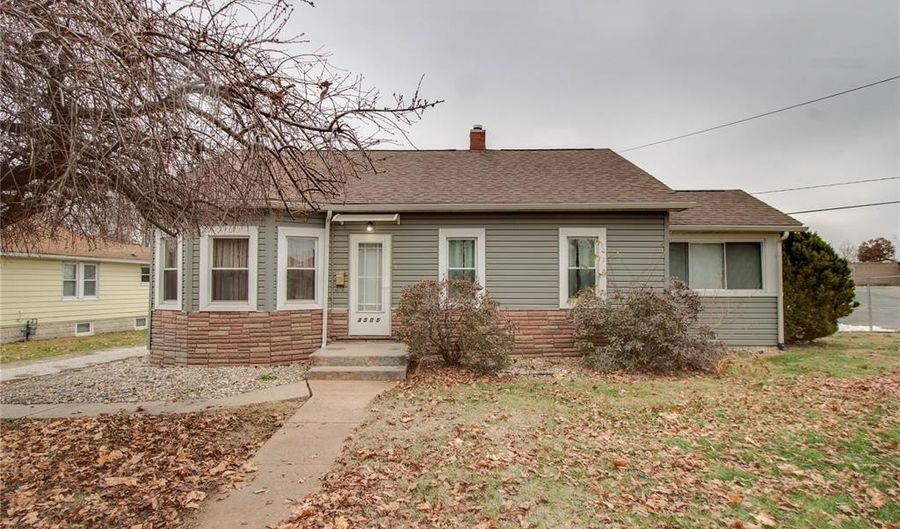 3505 Coronado Dr, Alton, IL 62002 - 2 Beds, 1 Bath