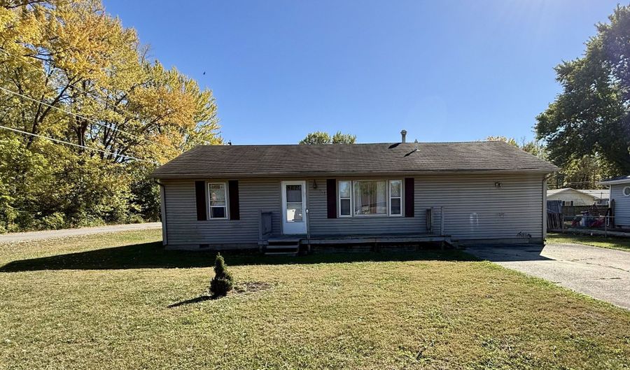 601 Belzer Dr, Anderson, IN 46011 - 2 Beds, 1 Bath