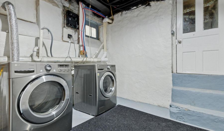 3804 MANAYUNK Ave, Philadelphia, PA 19128 - 3 Beds, 2 Bath