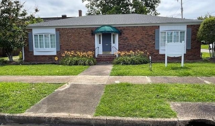 105 N Hickory St, Aberdeen, MS 39730 - 0 Beds, 0 Bath
