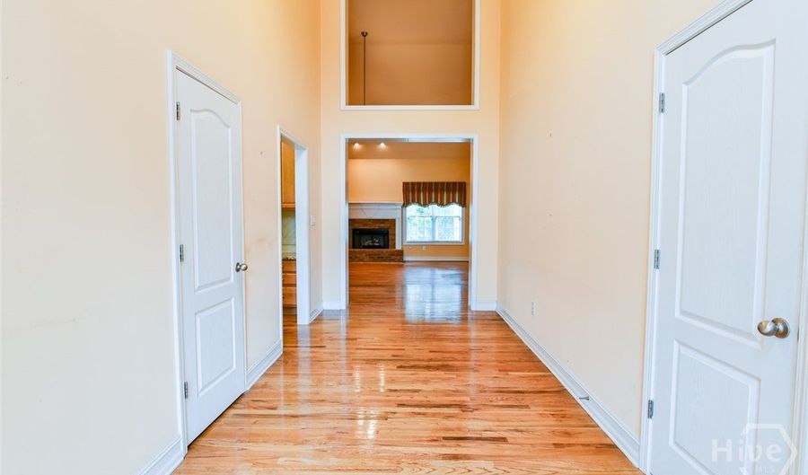 104 Sedgefield Dr, Athens, GA 30606 - 5 Beds, 4 Bath