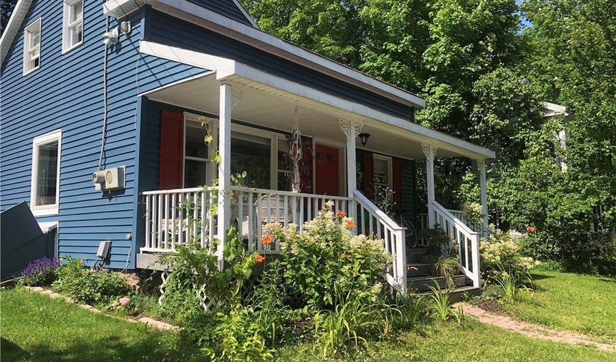 511 Main St, Andes, NY 13731 - 3 Beds, 2 Bath