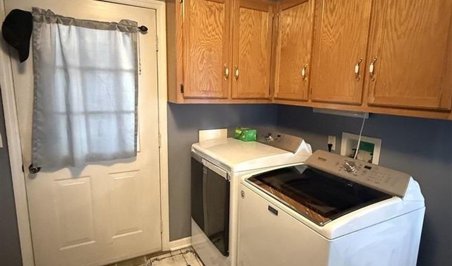 56 Watson Rd, Austin, KY 42123 - 3 Beds, 2 Bath
