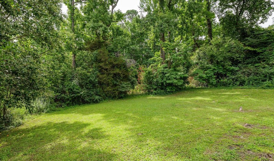 221 Creek View Cir, Martinez, GA 30907 - 3 Beds, 3 Bath