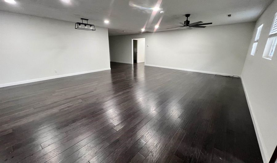 104 E Clairborne St, Blacksburg, SC 29702 - 4 Beds, 2 Bath