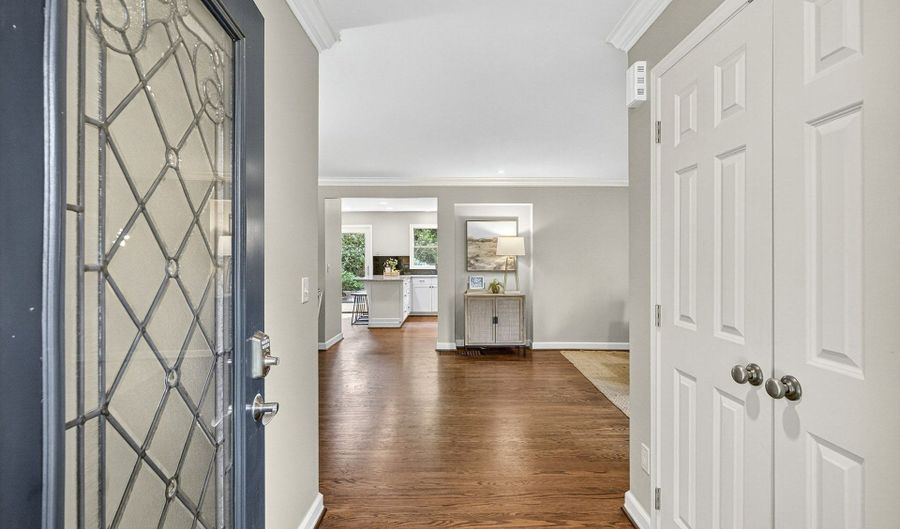 1510 SE ETON Ln, Milwaukie, OR 97222 - 4 Beds, 4 Bath