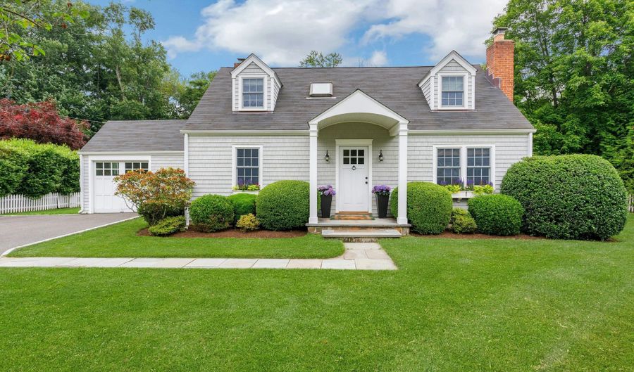 4 Old Stone Rd, Darien, CT 06820 - 3 Beds, 2 Bath