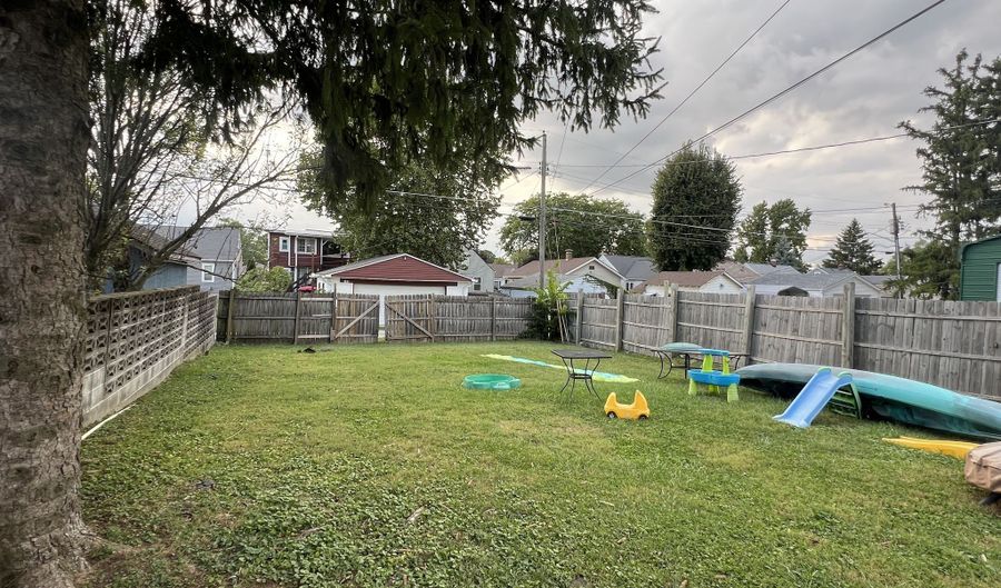 154 S 9th Ave, Beech Grove, IN 46107 - 2 Beds, 1 Bath