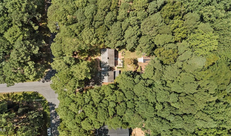 4008 Westwood Lane Ln, Apex, NC 27539 - 3 Beds, 4 Bath