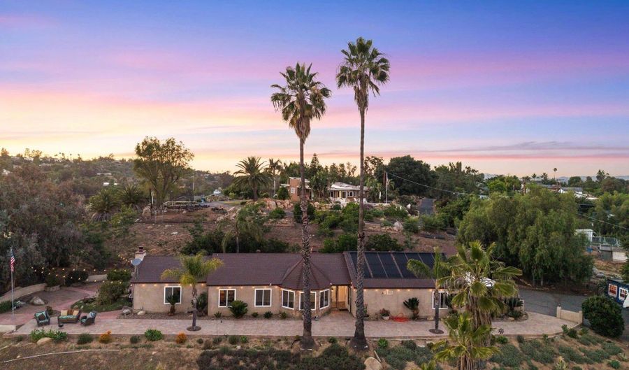 1786 San Pasqual Vly, Escondido, CA 92027 - 3 Beds, 2 Bath