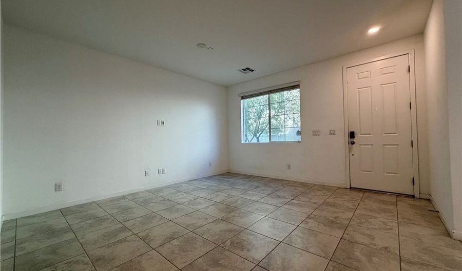 965 Nevada State Dr 38102, Henderson, NV 89002 - 3 Beds, 3 Bath
