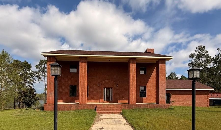 1034 Ga Hwy 30, Alamo, GA 30410 - 6 Beds, 5 Bath