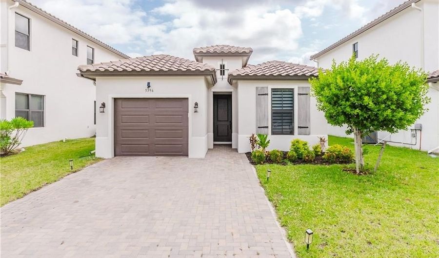 5596 Cobalto Way, Ave Maria, FL 34142 - 2 Beds, 2 Bath