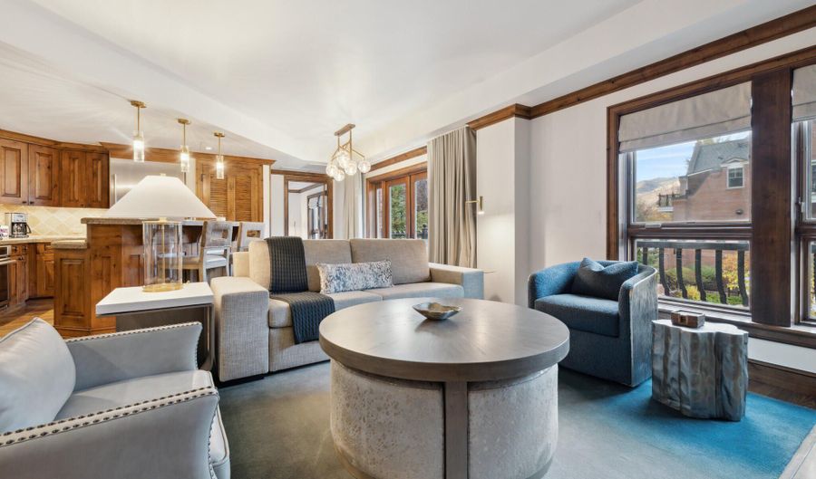 415 E Dean St. # 25 Week 6, Aspen, CO 81611 - 2 Beds, 3 Bath